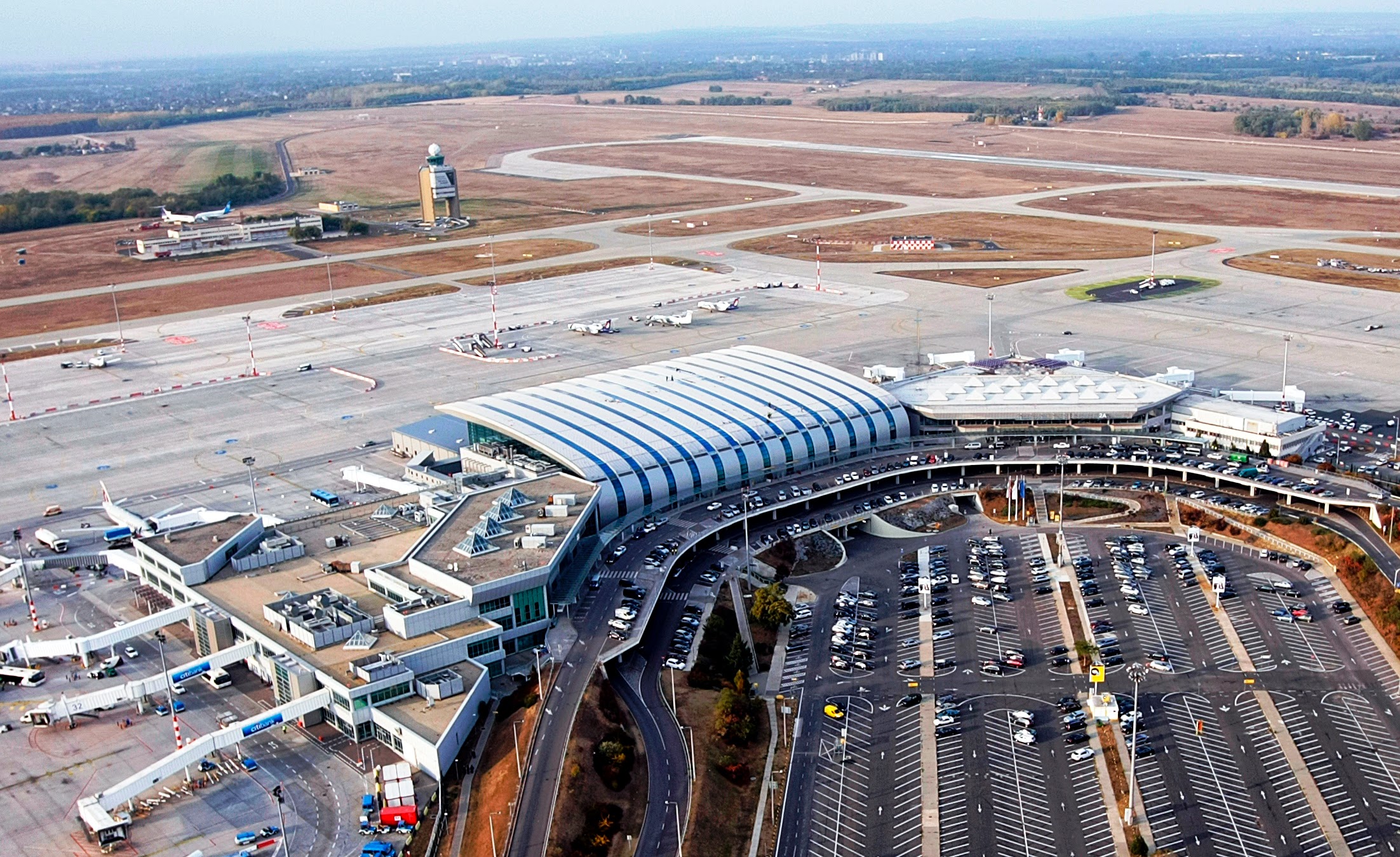 Budapesté az első „karbon-semleges” repülőtér
