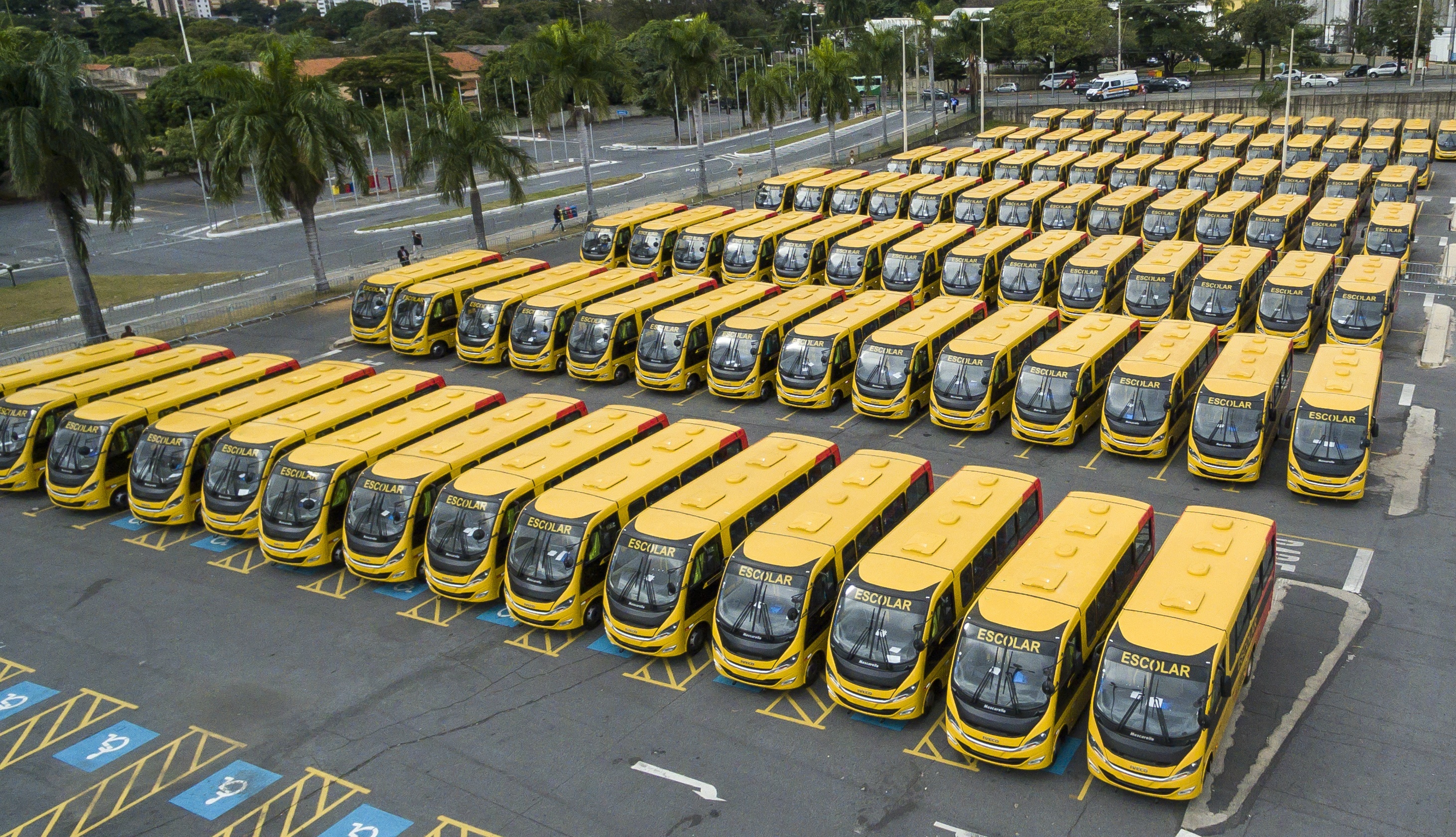 900 autóbuszt szállít Brazíliába az IVECO BUS