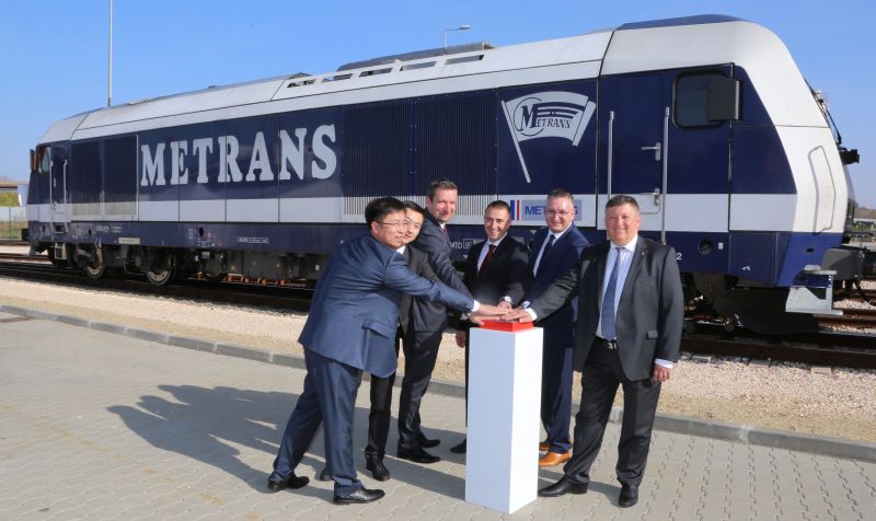 Rendszeres tehervonatot indít Budapestről Xiamenbe a METRANS