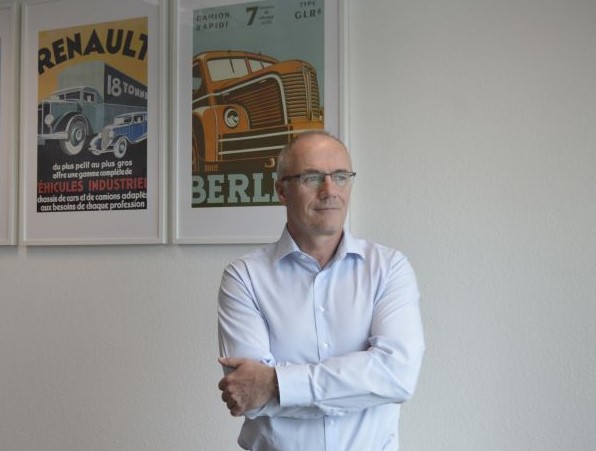 130 évnyi tapasztalat a teherautó-gyártásban – beszélgetés Tringer Zoltánnal, a Renault Trucks Keleti Régió ügyvezetőjével